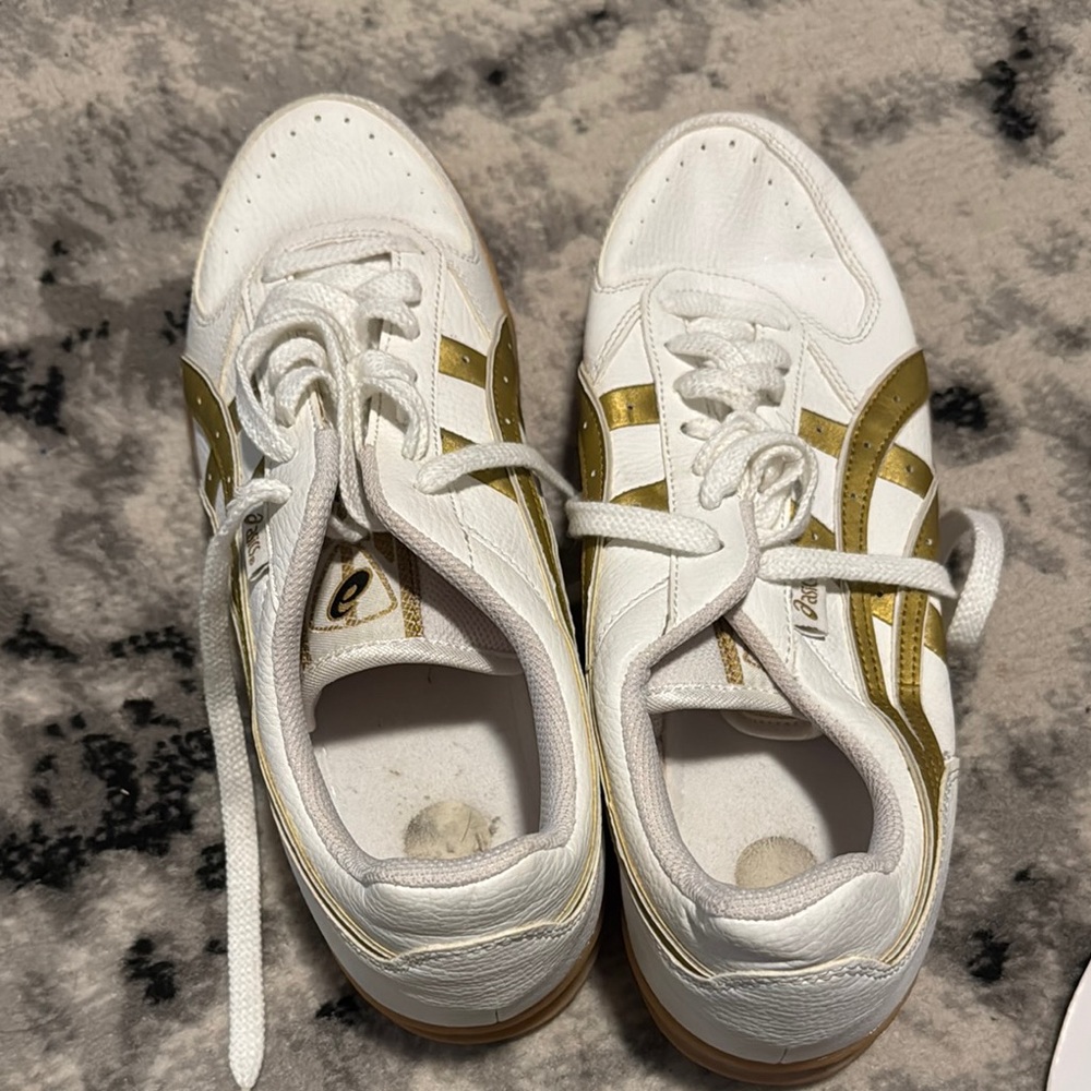 Asics White and Gold Athletic Indoor Court Shoes